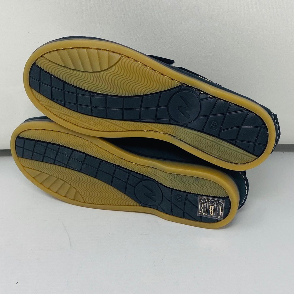 NATURINO**Boys Navy Velcro Shoes**US 12.5 $95 - Picture 11 of 12